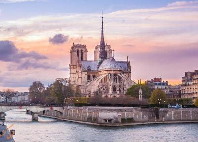 گزارش جامع کلیسای نوتردام پاریس گزارش جامع کلیسای نوتردام پاریس